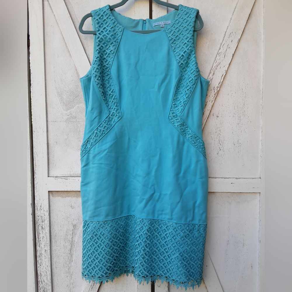 ANTONIO MELANI Turquoise Sleeveless Lace-Trimmed Midi Dress